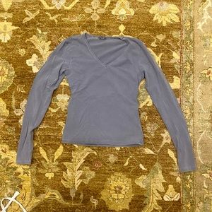 Brandy Melville Gray V Neck Long Sleeve Tee